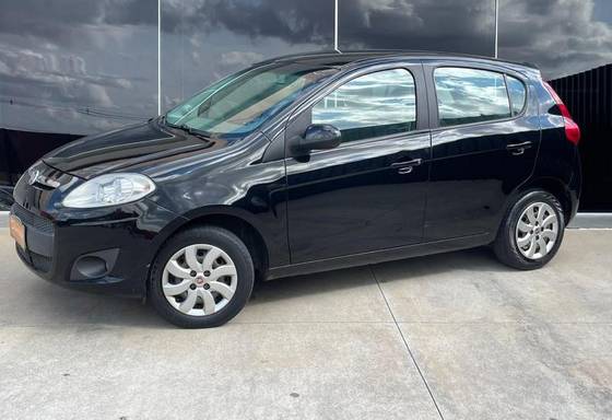 FIAT PALIO 1.0 MPI ATTRACTIVE 8V FLEX 4P MANUAL FIAT PALIO 1.0 MPI ATTRACTIVE 8V FLEX 4P MANUAL